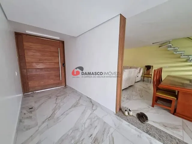 Sobrado com 154m² 3 quartos e 3 banheiros, à venda, no bairro Campestre em Santo André