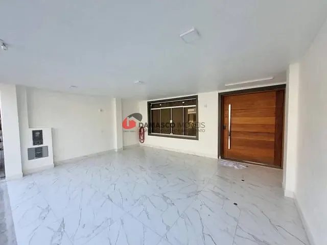 Sobrado com 154m² 3 quartos e 3 banheiros, à venda, no bairro Campestre em Santo André