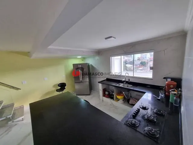 Sobrado com 154m² 3 quartos e 3 banheiros, à venda, no bairro Campestre em Santo André