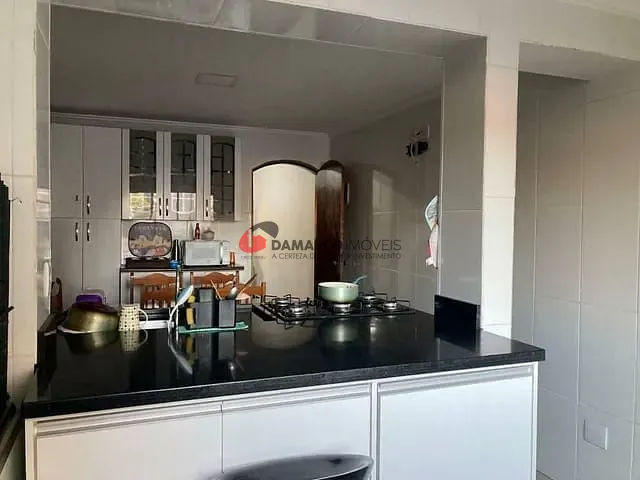 Sobrado com 211m² 2 quartos e 2 banheiros, à venda, no bairro Cerâmica em São Caetano do Sul