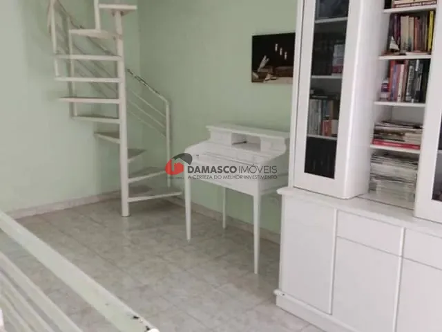 Sobrado com 246m² 3 quartos e 1 banheiro, à venda, no bairro Fundação em São Caetano do Sul