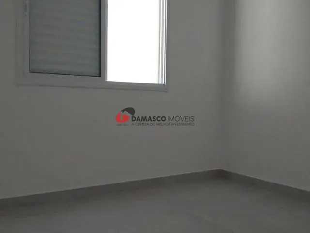 Sobrado com 120m² 3 quartos e 1 banheiro, à venda, no bairro Vila Alpina em São Paulo