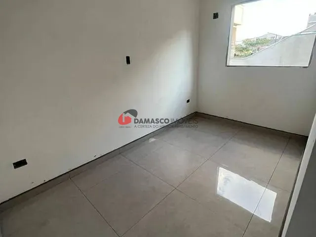 Sobrado com 126m² 3 quartos e 2 banheiros, à venda, no bairro Vila Metalúrgica em Santo André