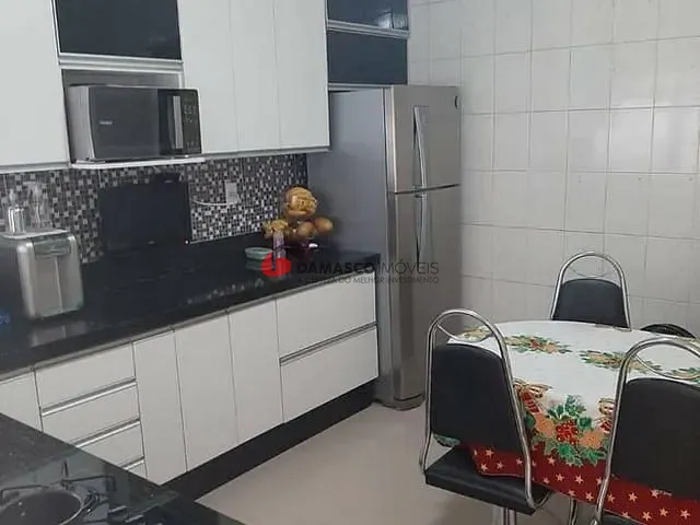 Sobrado com 117m² 2 quartos e 2 banheiros, à venda, no bairro Santa Paula em São Caetano do Sul