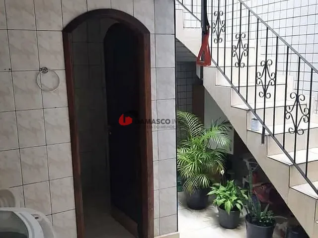 Sobrado com 117m² 2 quartos e 2 banheiros, à venda, no bairro Santa Paula em São Caetano do Sul
