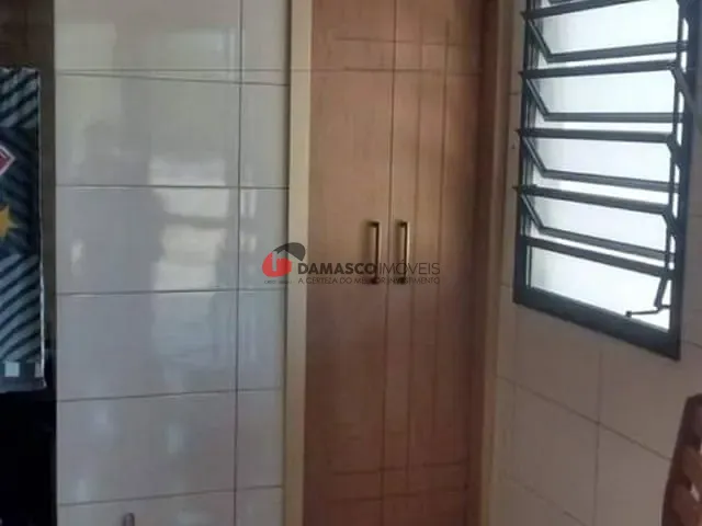 Sobrado com 200m² 4 quartos e 2 banheiros, à venda, no bairro Vila Mariza em São Bernardo do Campo