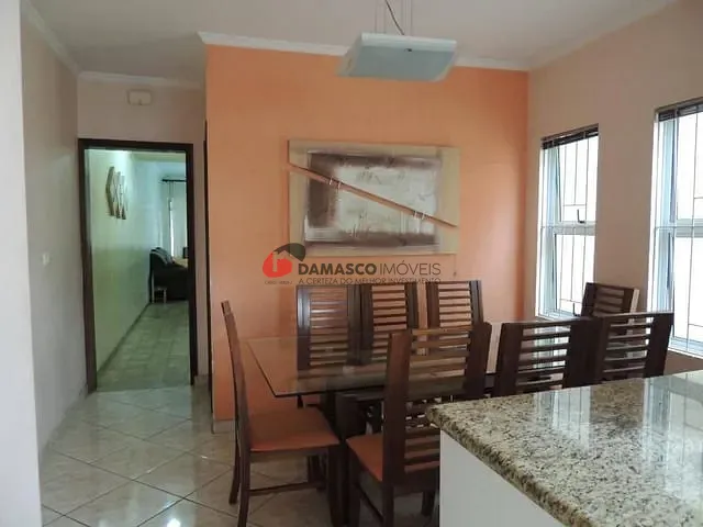 Sobrado com 250m² 4 quartos e 1 banheiro, à venda, no bairro Vila Metalúrgica em Santo André