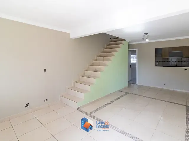Sobrado com 245m² 3 quartos e 3 banheiros, à venda, no bairro Brasilândia em São Paulo