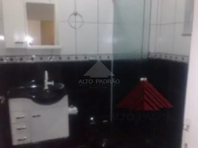 Sobrado à venda, no bairro Jardim Anchieta em Mauá