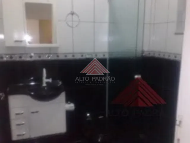 Sobrado à venda, no bairro Jardim Anchieta em Mauá