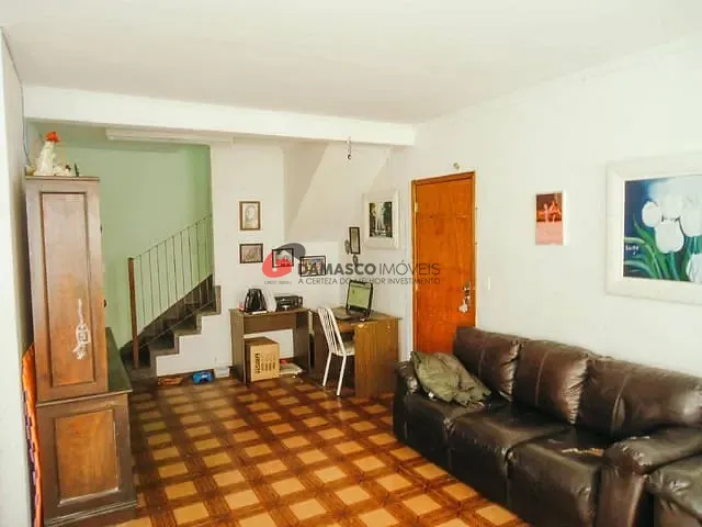 Sobrado com 416m² 3 quartos e 2 banheiros, à venda, no bairro Santa Paula em São Caetano do Sul