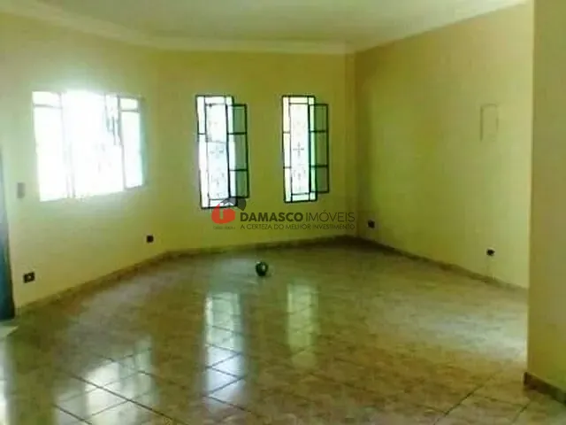 Sobrado com 307m² 3 quartos e 4 banheiros, à venda, no bairro Jardim Marek em Santo André