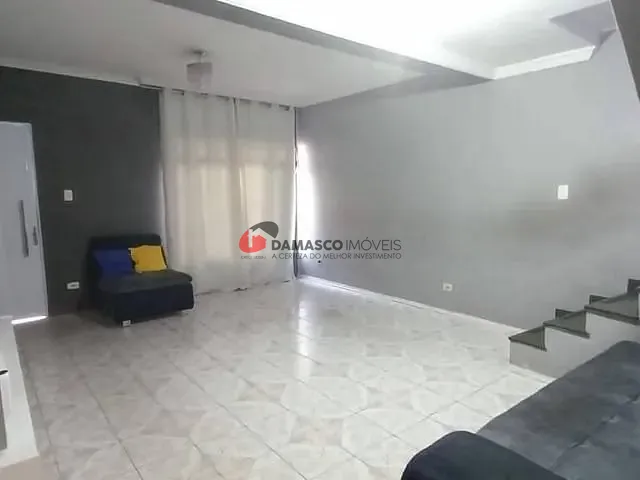 Sobrado com 114m² 3 quartos e 1 banheiro, à venda, no bairro Barcelona em São Caetano do Sul