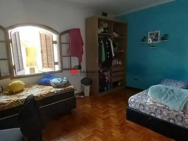 Sobrado com 114m² 3 quartos e 1 banheiro, à venda, no bairro Barcelona em São Caetano do Sul