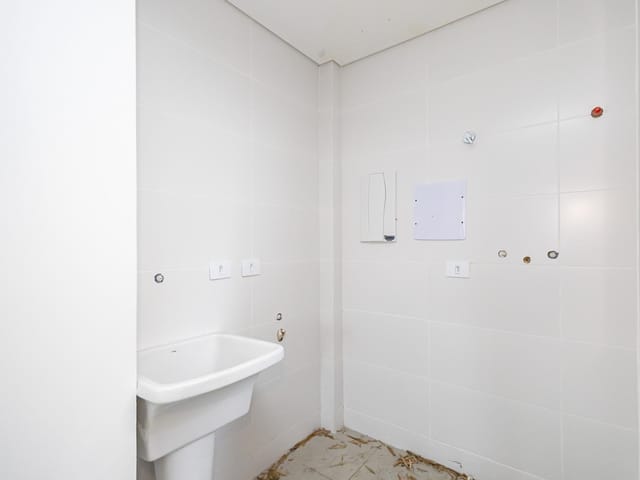 Sobrado com 89m² 3 quartos e 3 banheiros, à venda, no bairro Fanny em Curitiba