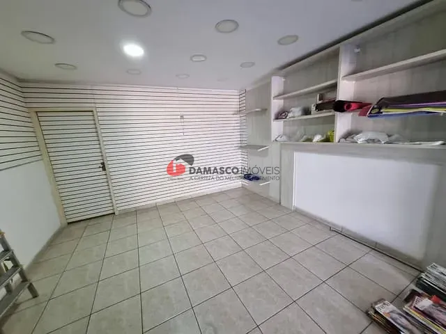 Sobrado com 128m² 3 quartos e 2 banheiros, para alugar, no bairro Barcelona em São Caetano do Sul