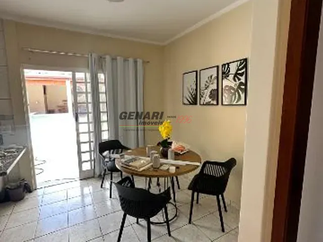 Sobrado com 300m² 3 quartos e 4 banheiros, à venda, no bairro Vila Georgina em Indaiatuba