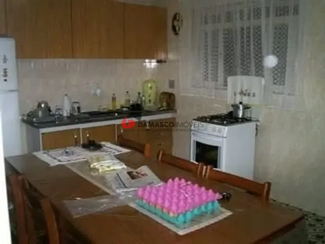 Sobrado com 258m² 3 quartos e 1 banheiro, à venda, no bairro Campestre em Santo André