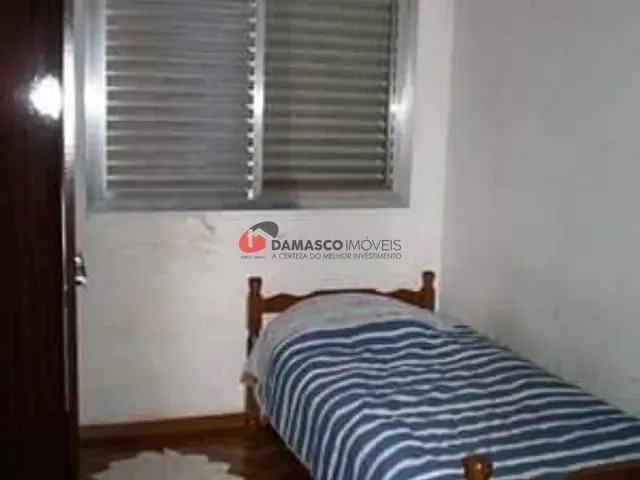 Sobrado com 258m² 3 quartos e 1 banheiro, à venda, no bairro Campestre em Santo André