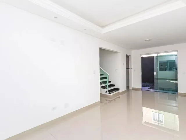 Casa 3 quartos e 4 banheiros, à venda, no bairro Cidade Industrial em Curitiba