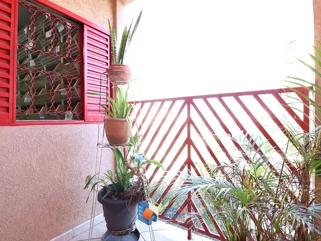Sobrado com 195m² 4 quartos e 4 banheiros, à venda, no bairro Vila Ipojuca em São Paulo