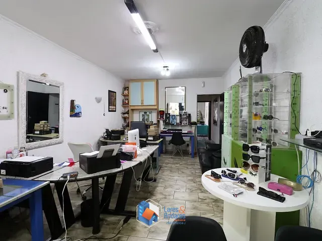 Sobrado com 195m² 4 quartos e 4 banheiros, à venda, no bairro Vila Ipojuca em São Paulo