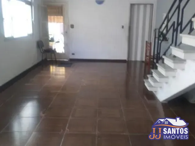 Sobrado com 210m² 4 quartos e 4 banheiros, à venda, no bairro Água Rasa em São Paulo