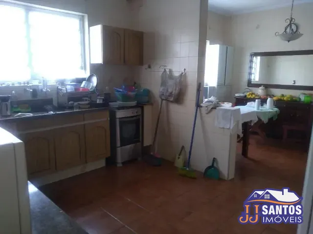 Sobrado com 210m² 4 quartos e 4 banheiros, à venda, no bairro Água Rasa em São Paulo