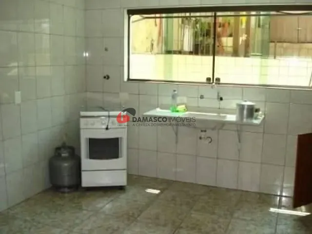 Sobrado com 380m² 3 quartos e 2 banheiros, à venda, no bairro Barcelona em São Caetano do Sul