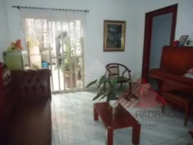 Sobrado 3 quartos e 2 banheiros, à venda, no bairro Jardim Zaira em Mauá