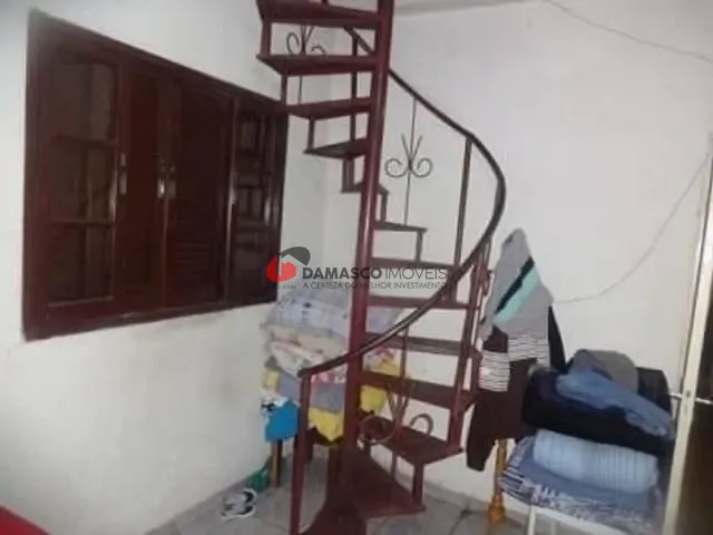 Sobrado com 250m² 4 quartos e 4 banheiros, à venda, no bairro Cerâmica em São Caetano do Sul