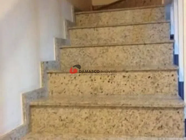 Sobrado com 180m² 3 quartos e 3 banheiros, à venda, no bairro Santa Paula em São Paulo