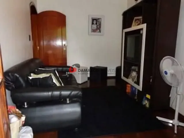 Sobrado com 298m² 4 quartos e 1 banheiro, à venda, no bairro Olímpico em São Caetano do Sul