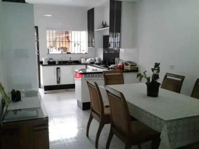 Sobrado com 130m² 3 quartos e 3 banheiros, à venda, no bairro Cidade Patriarca em São Paulo