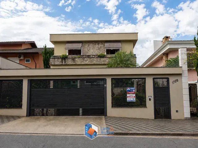 Sobrado com 420m² 6 quartos e 5 banheiros, à venda, no bairro City América em São Paulo