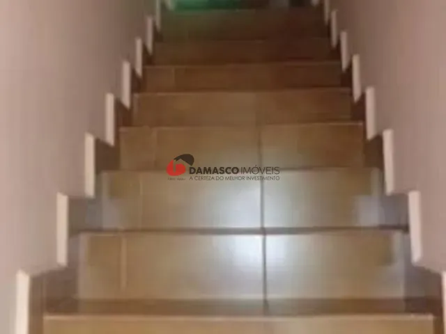 Sobrado com 924m² 3 quartos e 3 banheiros, à venda, no bairro Santa Maria em São Caetano do Sul