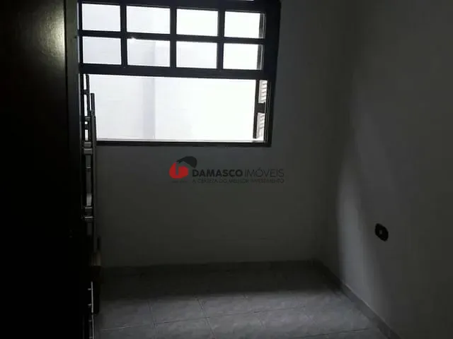 Sobrado com 110m² 3 quartos e 1 banheiro, à venda, no bairro Jardim Guairaca em São Paulo