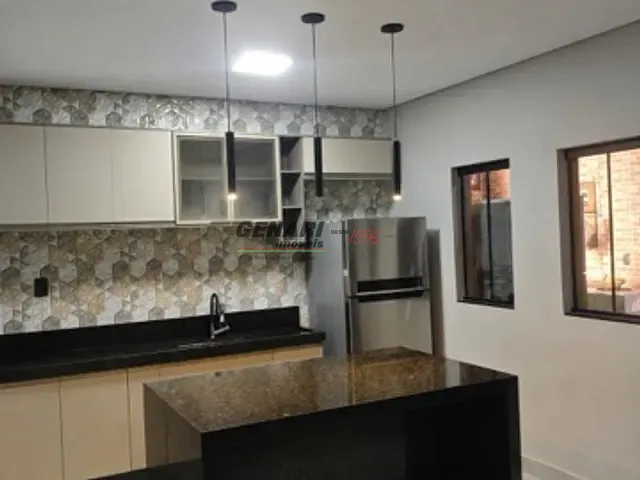 Sobrado com 135m² 3 quartos e 3 banheiros, à venda, no bairro Jardim Doutor Carlos Augusto de Camargo Andrade em Indaiatuba
