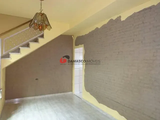 Sobrado com 178m² 2 quartos e 1 banheiro, à venda ou para alugar, no bairro Tamanduateí 1 em Santo André