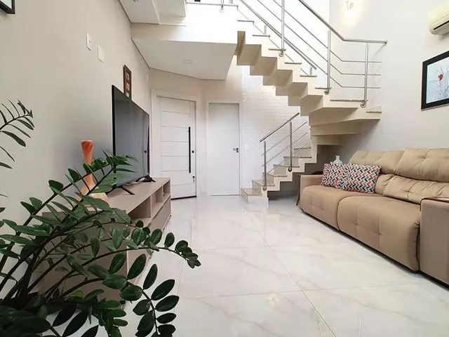 Casa 4 quartos e 4 banheiros, à venda, no bairro BAIRRO UBATUBA - SC em São Francisco Do Sul