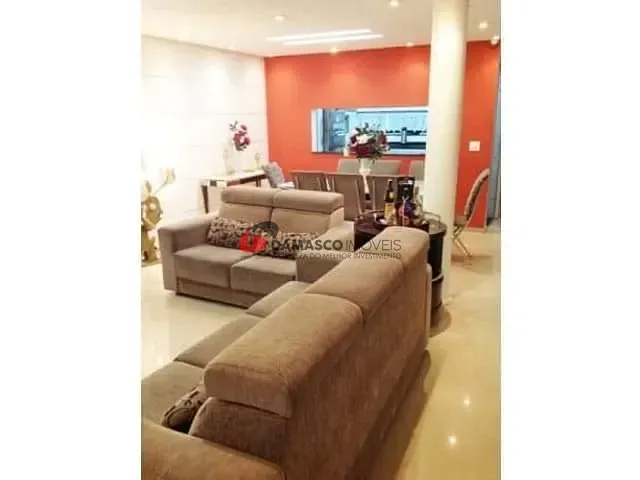 Sobrado com 286m² 4 quartos e 2 banheiros, à venda, no bairro Nova Gerti em São Caetano do Sul
