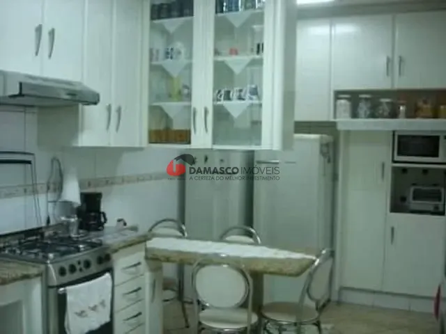 Sobrado com 257m² 3 quartos e 4 banheiros, à venda, no bairro Parque Sao Pedro em São Bernardo do Campo