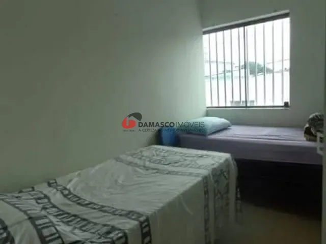 Sobrado com 146m² 3 quartos e 1 banheiro, à venda, no bairro Osvaldo Cruz em São Caetano do Sul