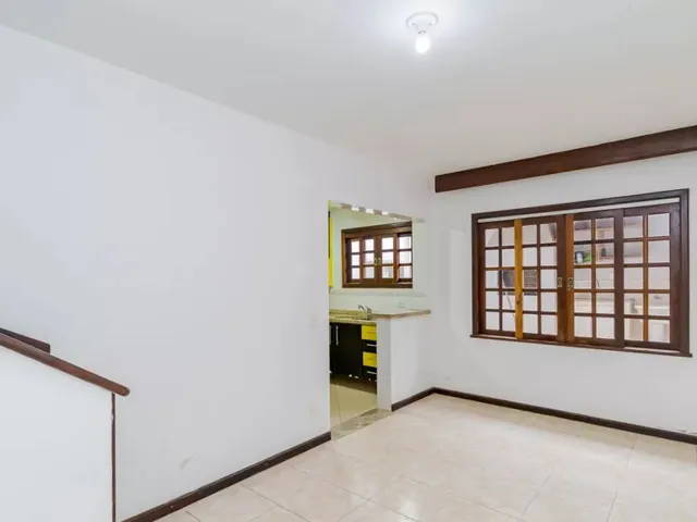 Casa com 130m² 3 quartos e 3 banheiros, à venda, no bairro Cidade Industrial em Curitiba