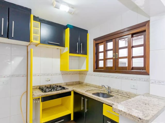 Casa com 130m² 3 quartos e 3 banheiros, à venda, no bairro Cidade Industrial em Curitiba