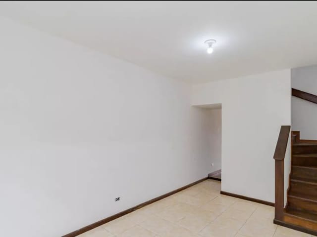 Casa com 130m² 3 quartos e 3 banheiros, à venda, no bairro Cidade Industrial em Curitiba