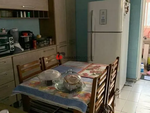 Sobrado com 175m² 3 quartos e 2 banheiros, à venda, no bairro Olímpico em São Caetano do Sul