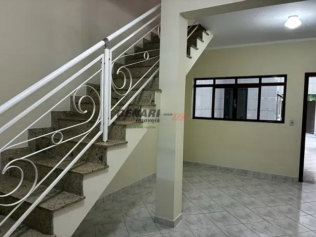 Sobrado com 132m² 4 quartos e 4 banheiros, à venda ou para alugar, no bairro Jardim Morada do Sol em Indaiatuba