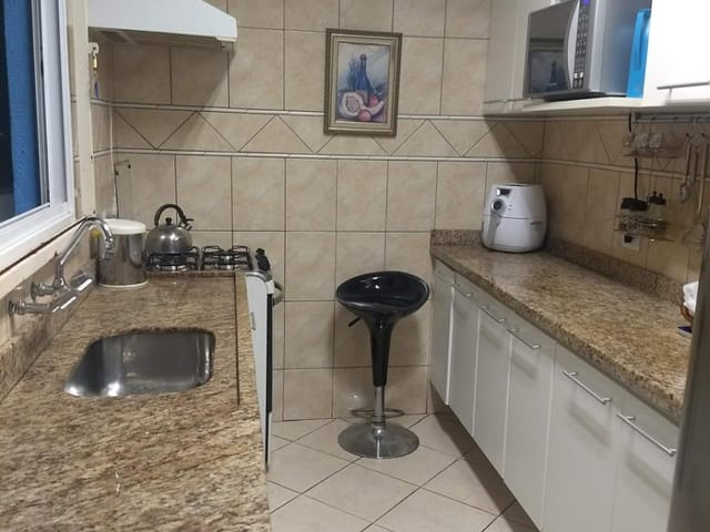 Sobrado com 101m² 3 quartos e 3 banheiros, à venda, no bairro Campo Comprido em Curitiba