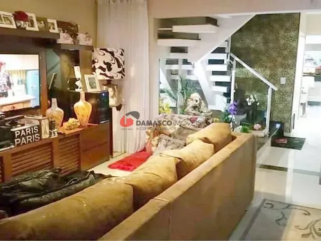 Sobrado com 170m² 3 quartos e 3 banheiros, à venda, no bairro Parque das Nações em Santo André